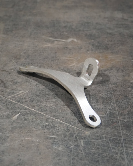 BIG TWIN ENGINE MOUNT (PRE 1983)