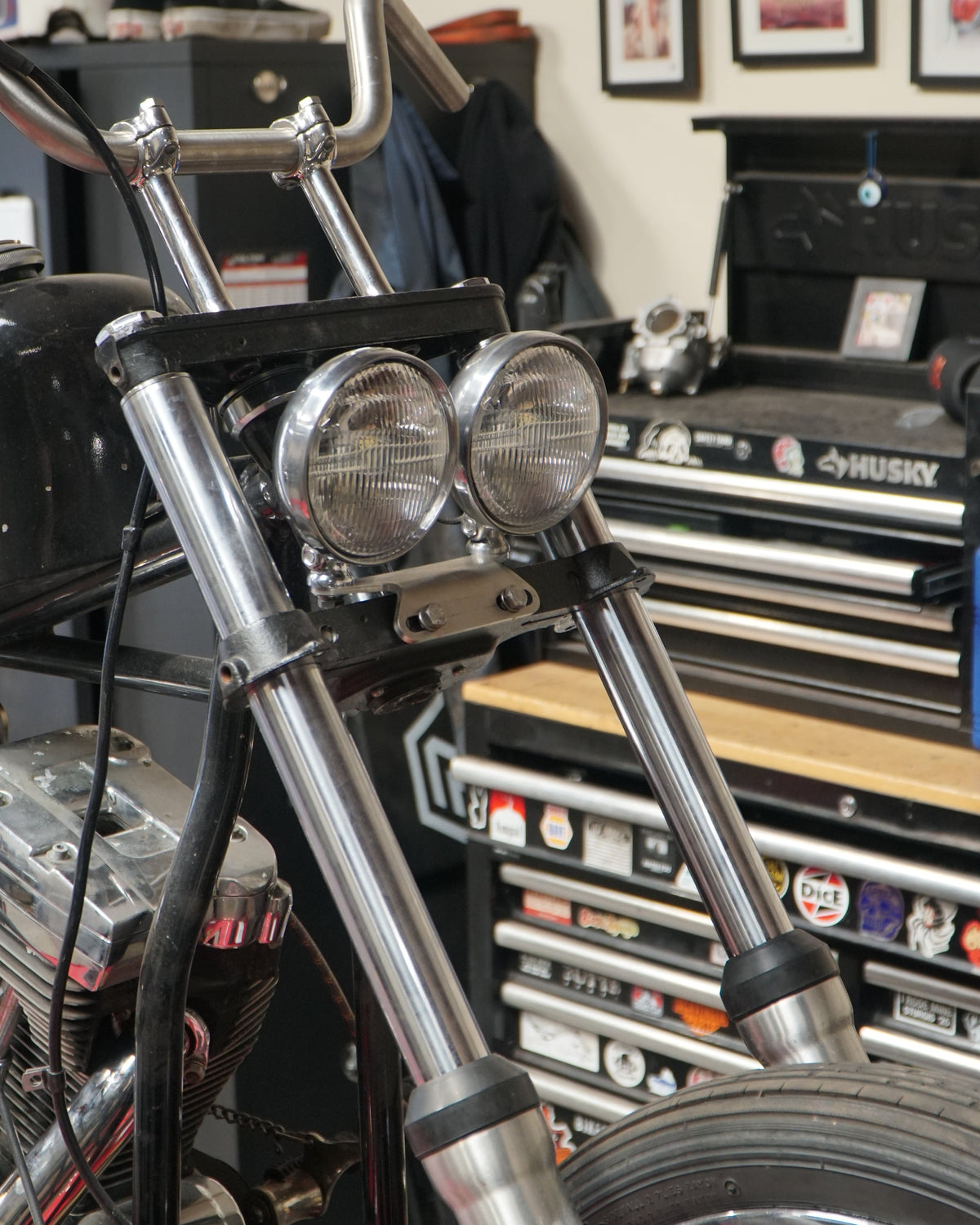 UNIVERSAL DUAL HEADLIGHT MOUNT