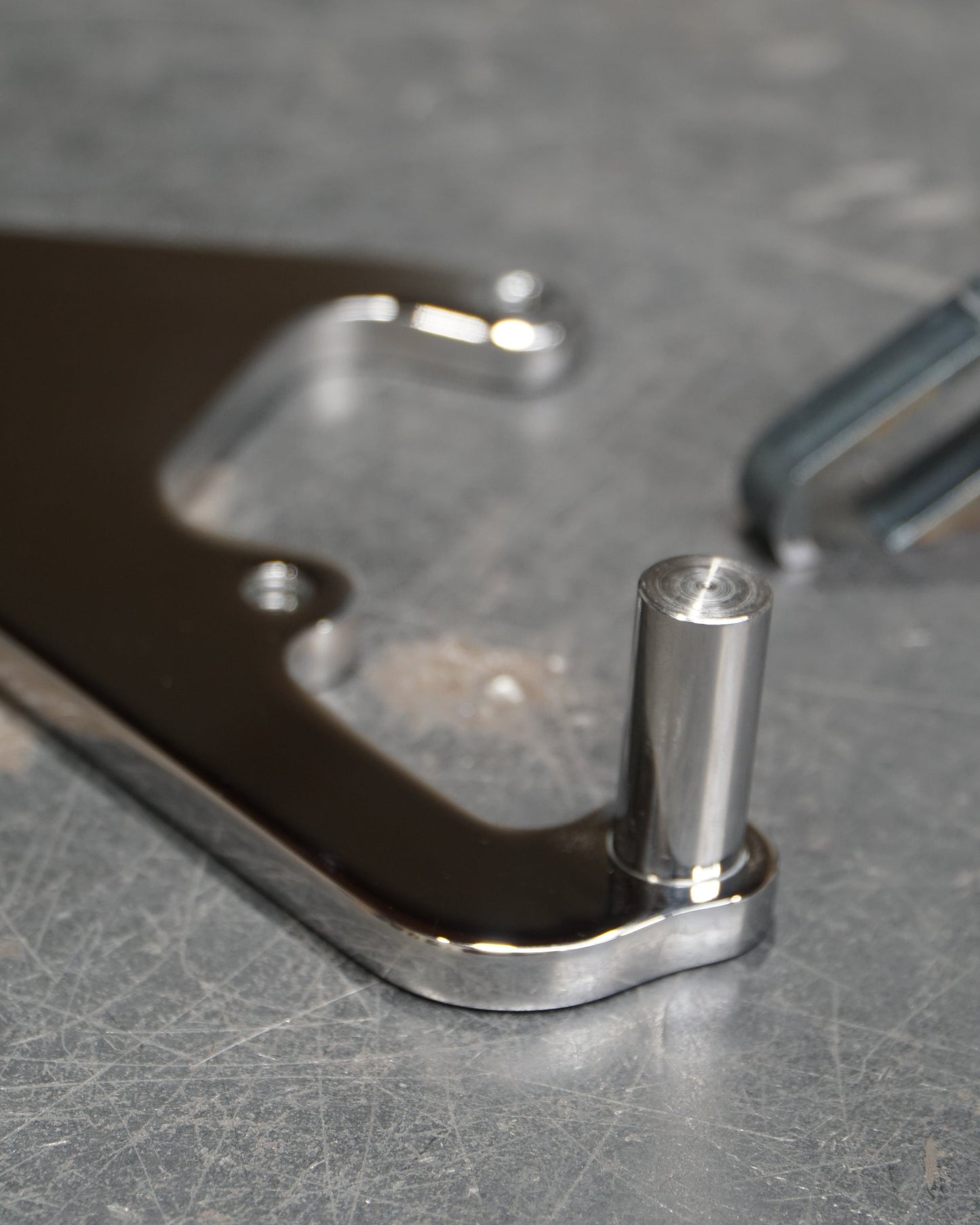 INSIDE FRAME CALIPER MOUNT