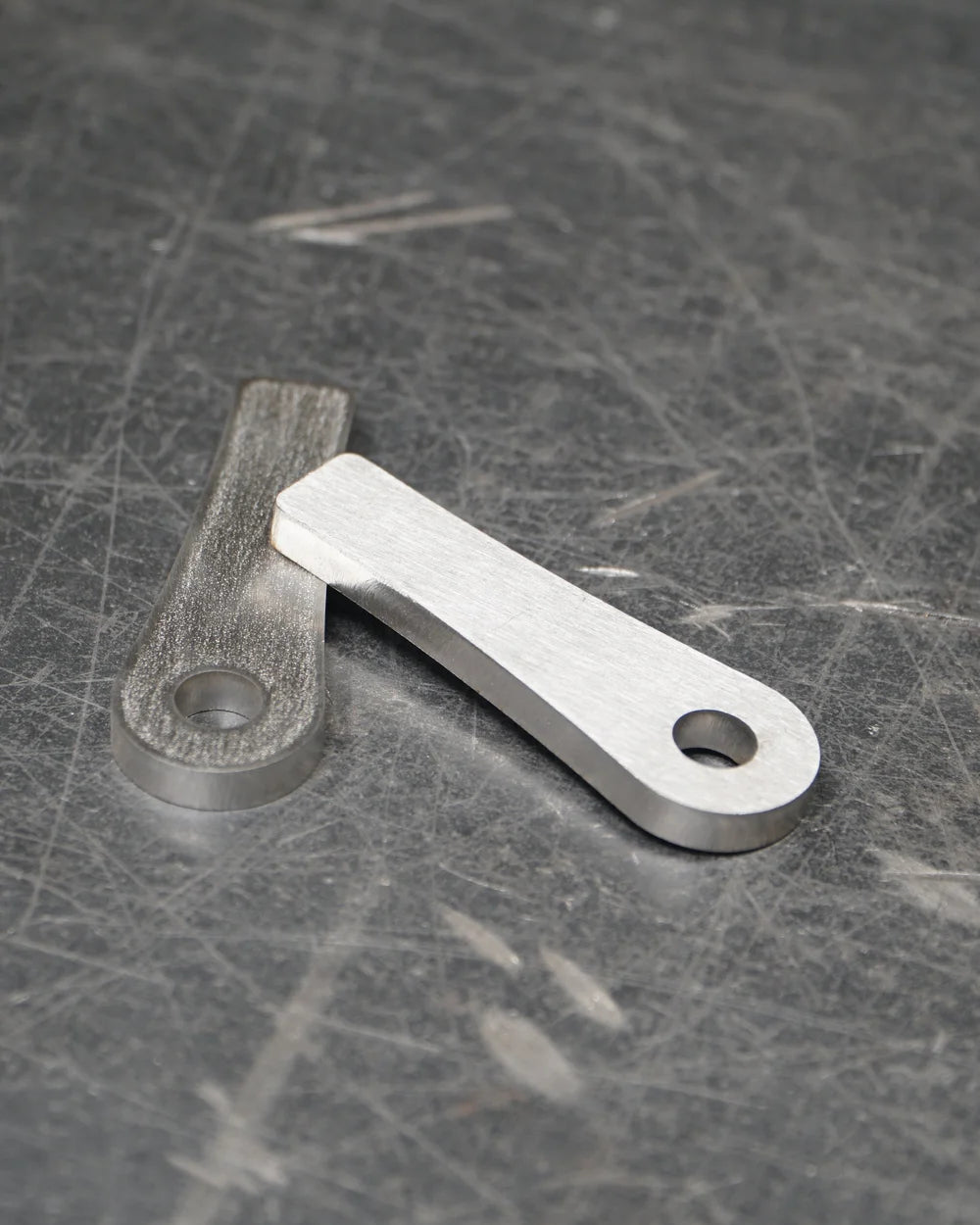 SISSYBAR AXLE PLATE TABS