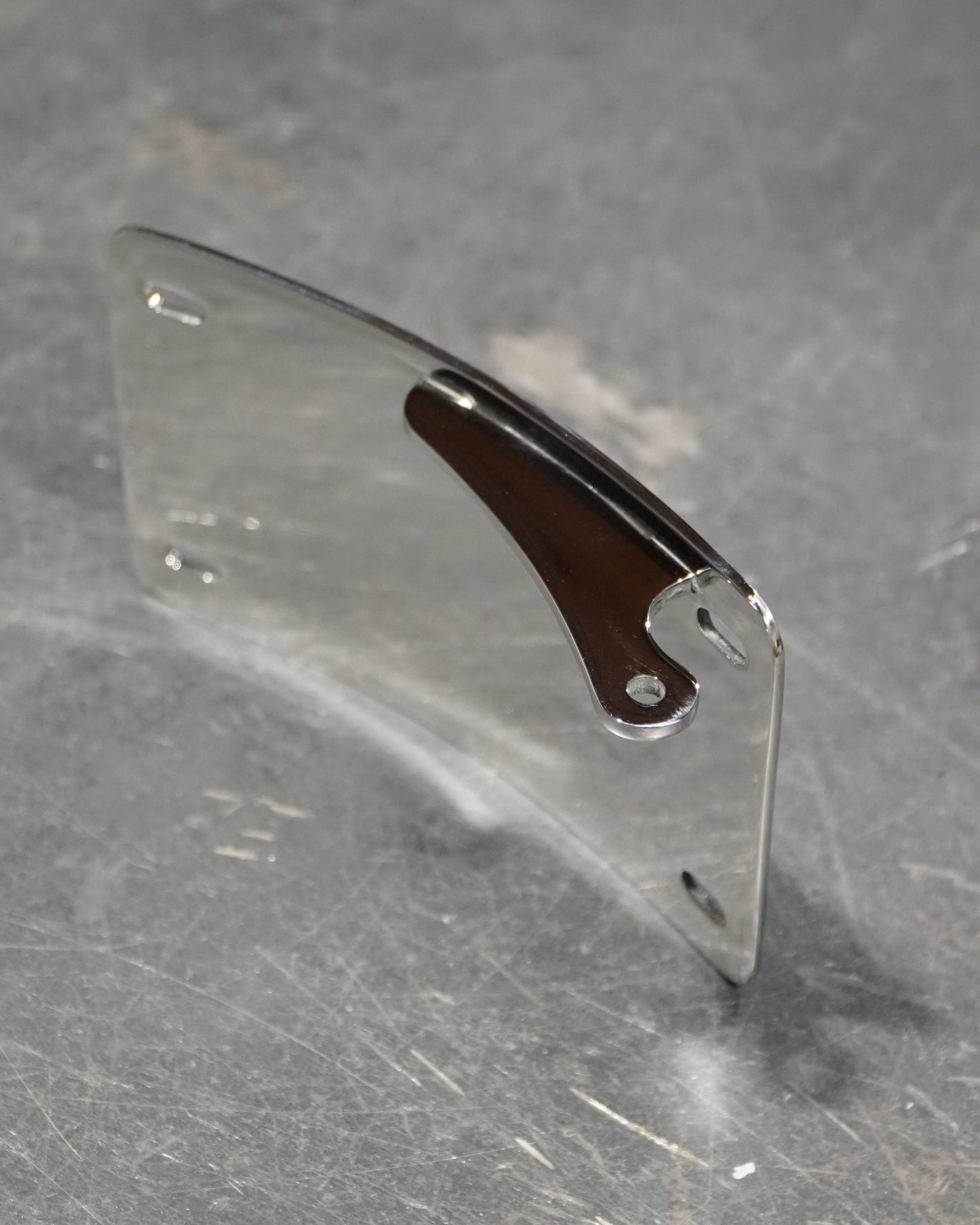 PRIMARY SIDE LICENSE PLATE MOUNT