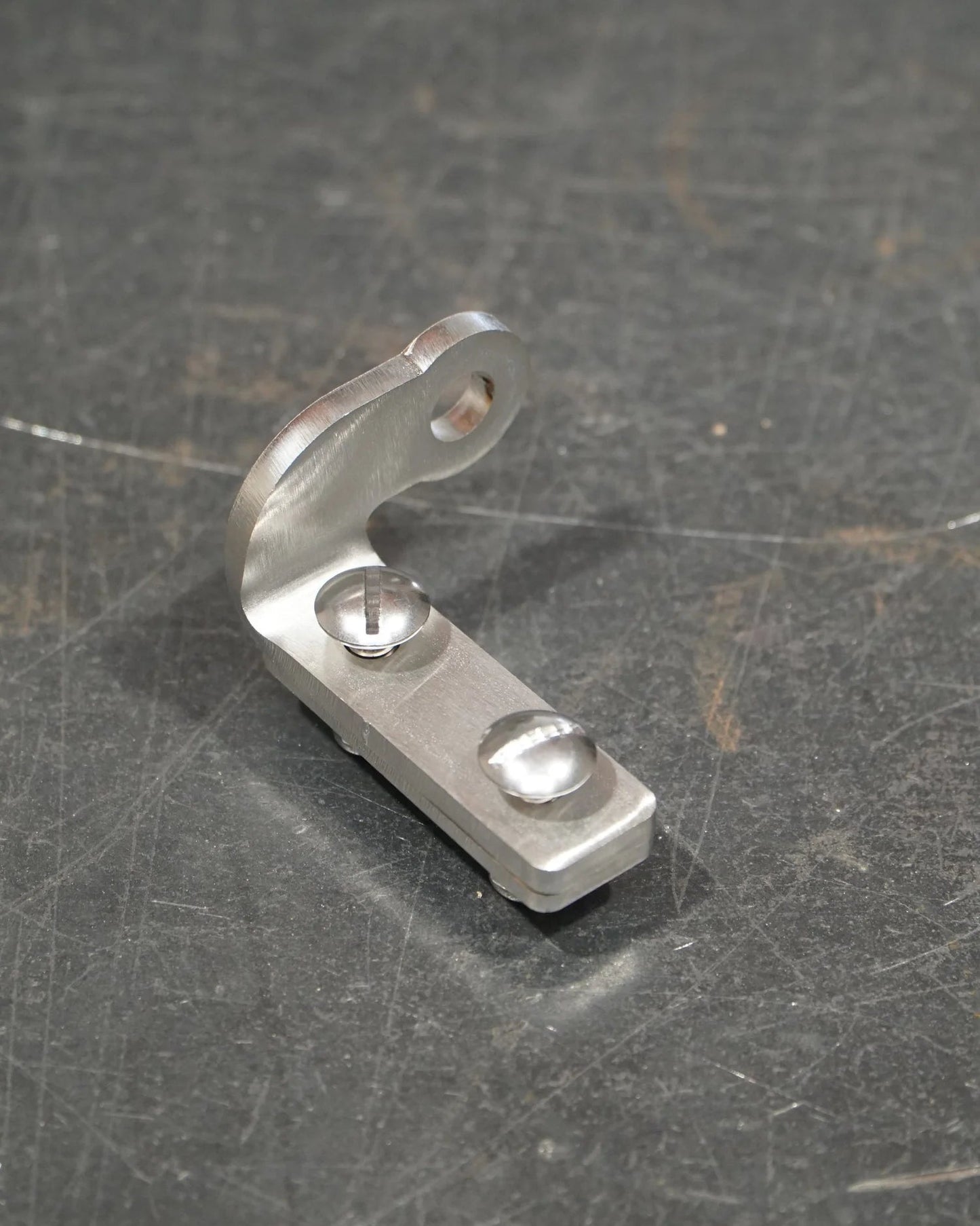 EZ PULL CLOSED PRIMARY CABLE MOUNT