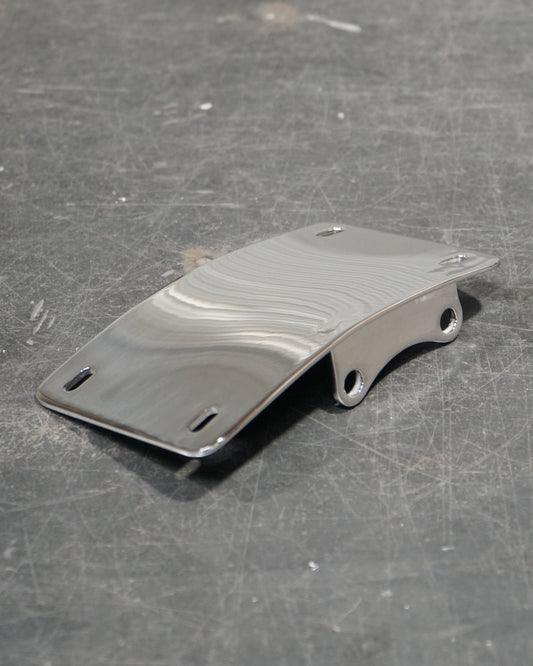 PRIMARY SIDE LICENSE PLATE MOUNT