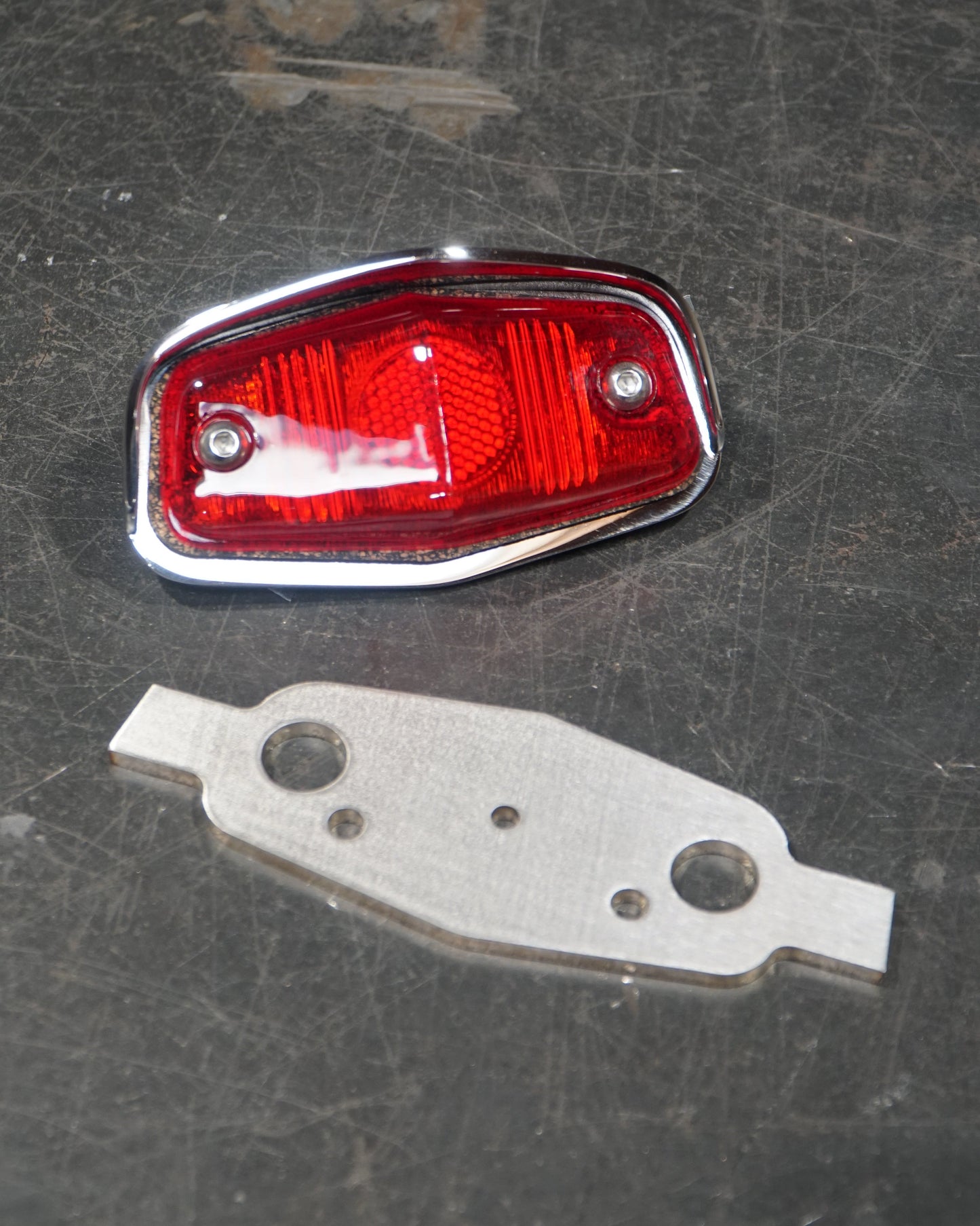 SLIM LUCAS LED TAILLIGHT ONLY (no plate mount)