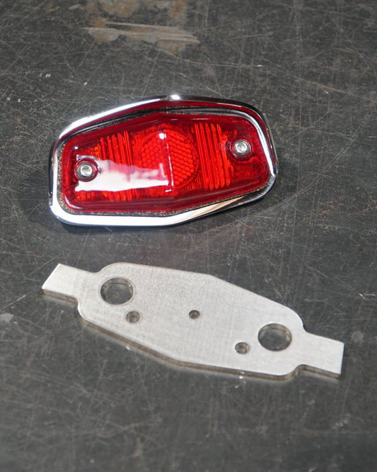SLIM LUCAS LED TAILLIGHT ONLY (no plate mount)